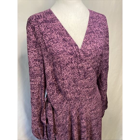 Halston Ruffle V-Neck Maxi Wrap Dress Split Sleeve Tie Waist Purple Size Large - Picture 2 of 10